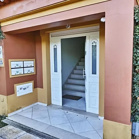 Red Rose - Oasis Parque Apartamento *